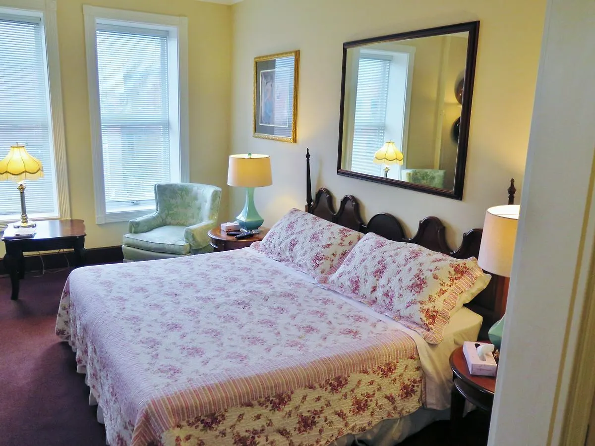 Madison Manor Boutique Hotel Toronto Canada