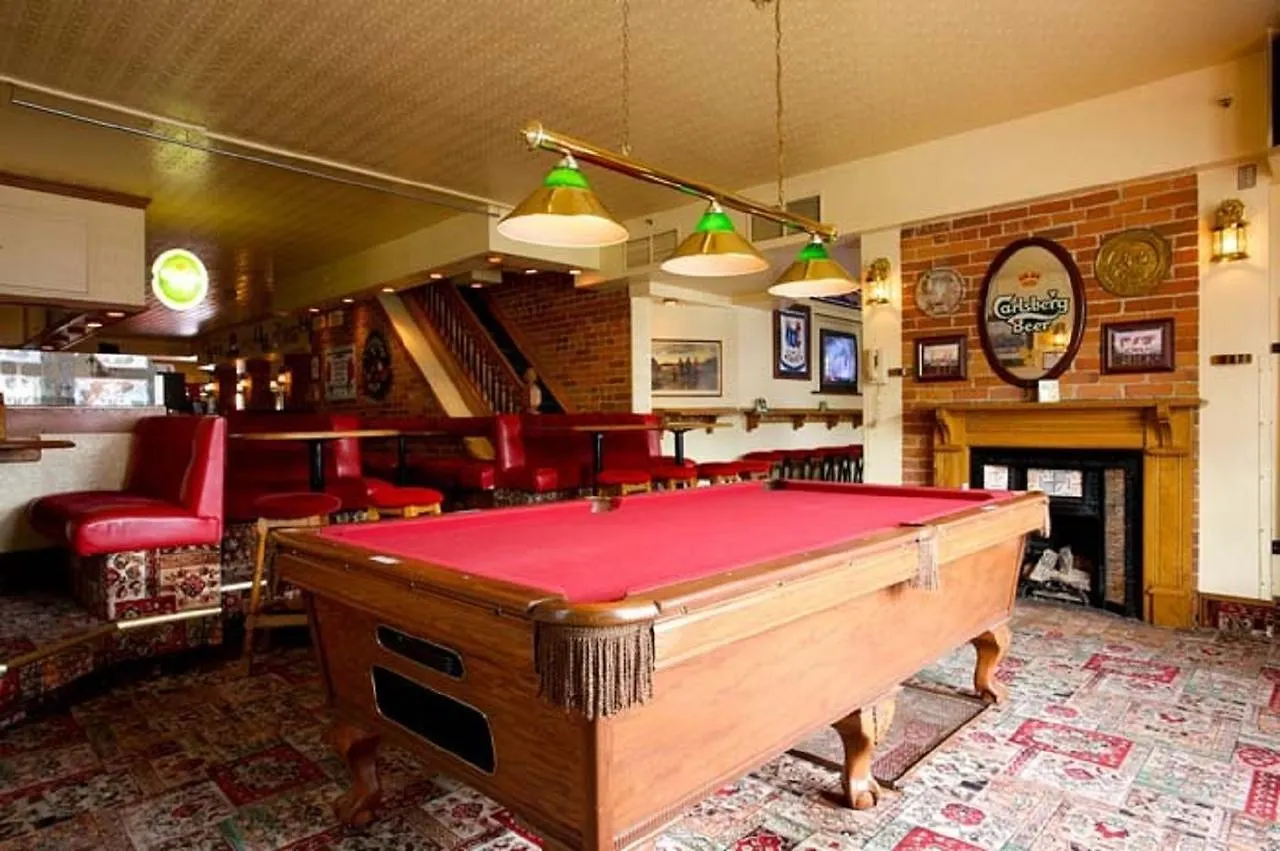 Madison Manor Boutique Hotel Toronto 2*,  Canada